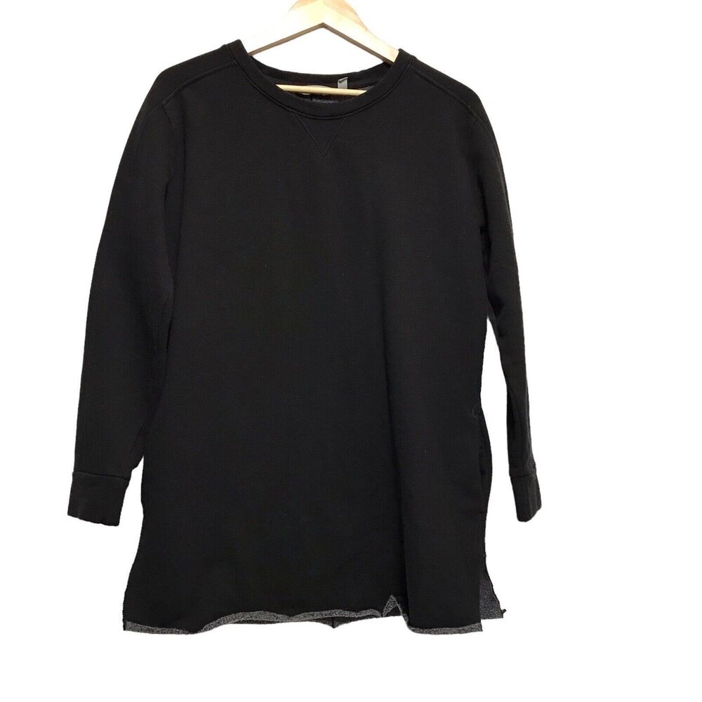 Athleta Women’s Black Tunic Sweater Size Med‎ Pockets